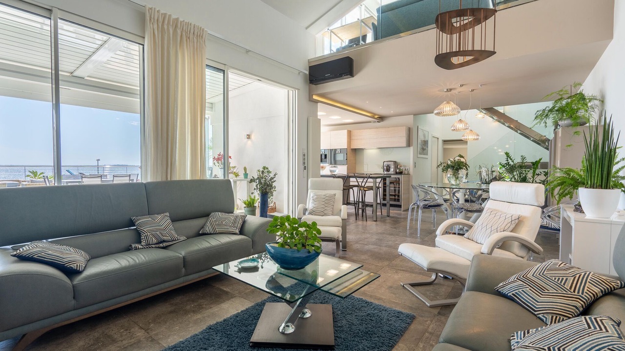 Photo of Livingroom in Meze