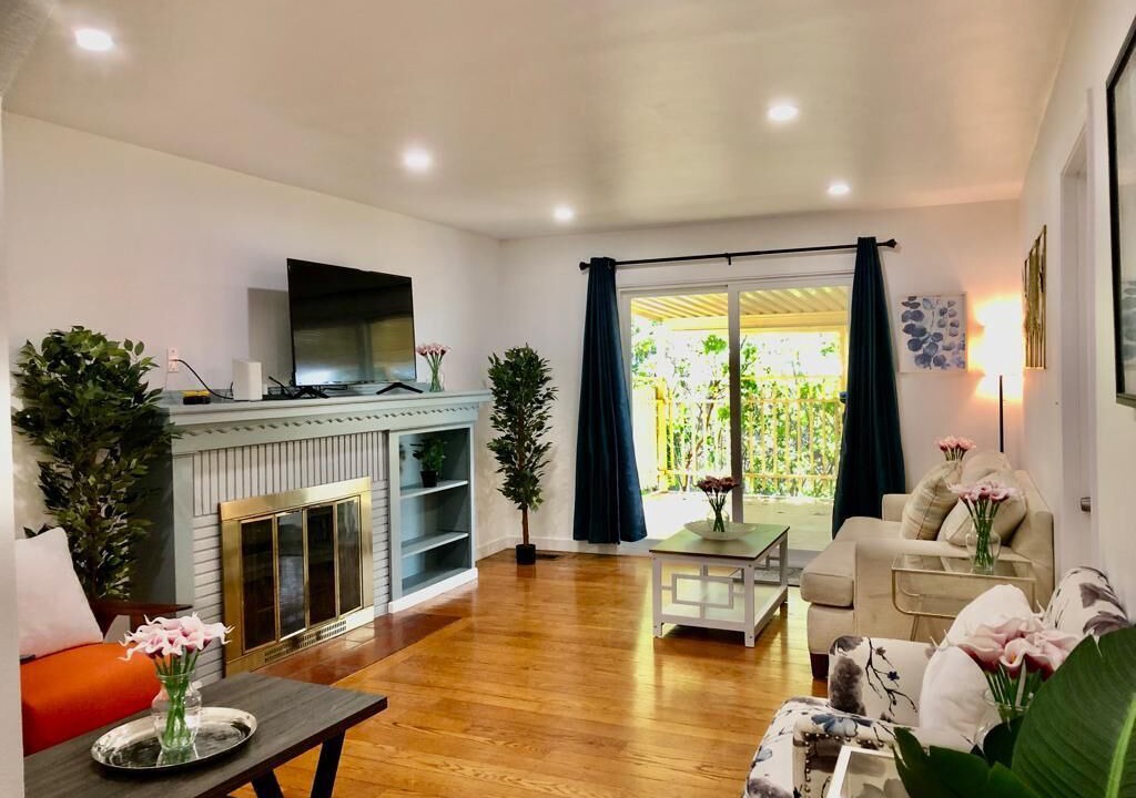 Photo of Livingroom in Ashland