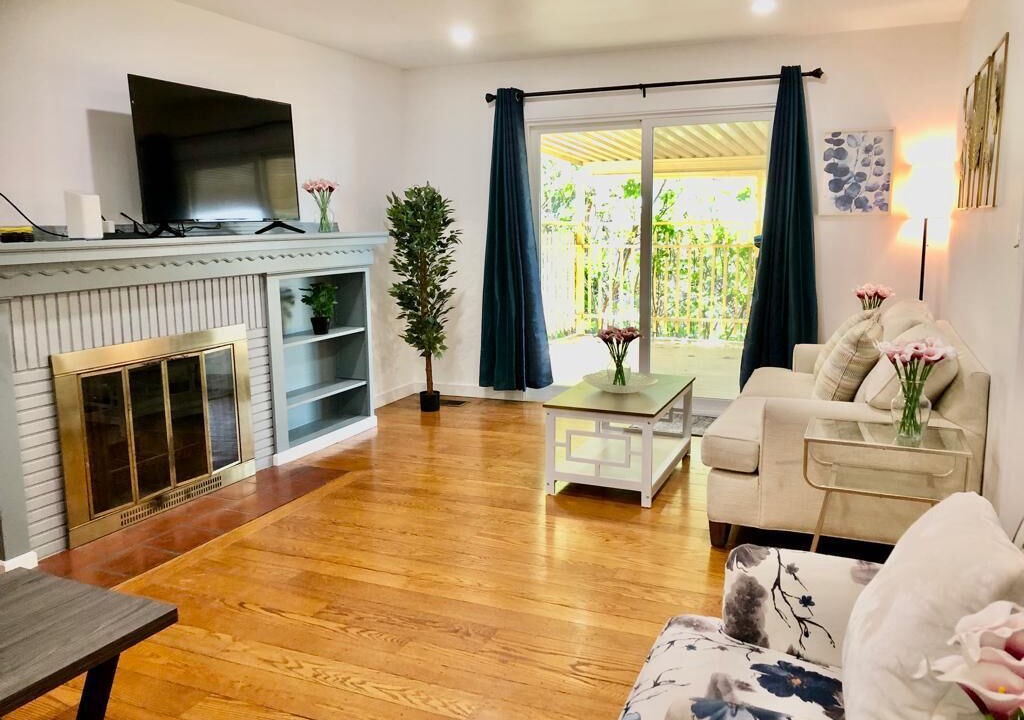 Photo of Livingroom in Ashland