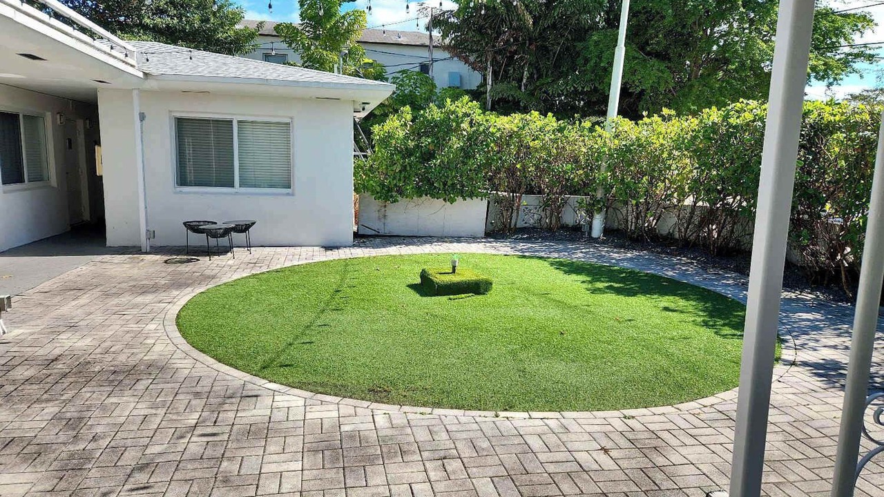 Photo of Outdoor in Northeast Miami