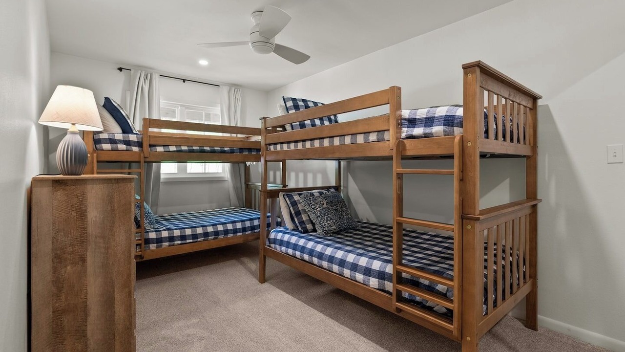 Photo of Bedroom in Fairfield Bay