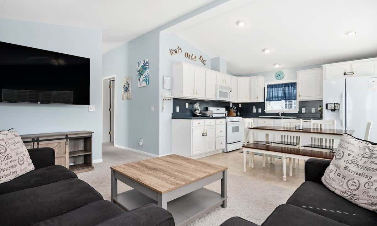 Photo of Livingroom in Ocean Pines
