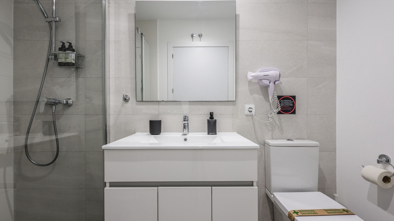 Photo of Bathroom in El Cabanyal