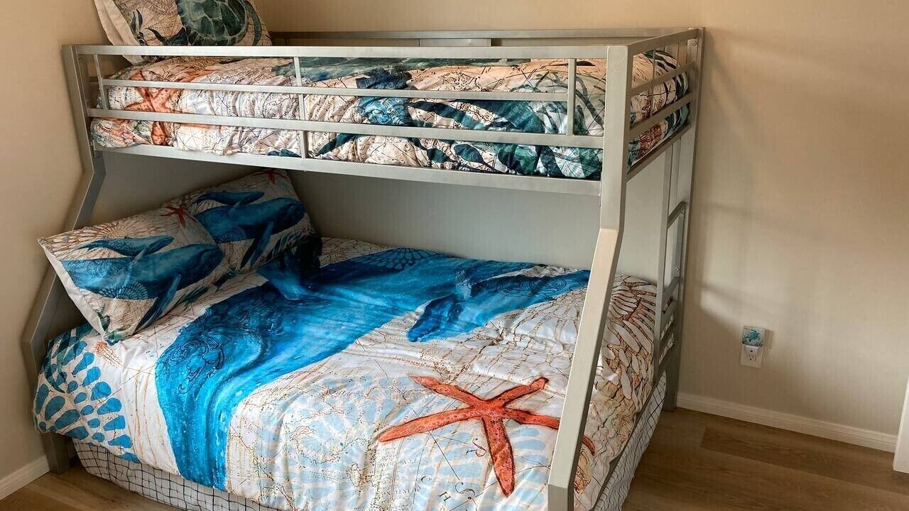 Photo of Bedroom in Townsite