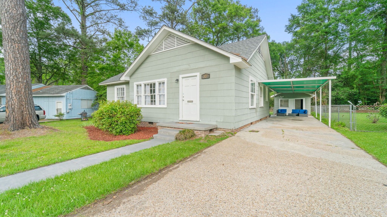 Photo of Outdoor in Hattiesburg