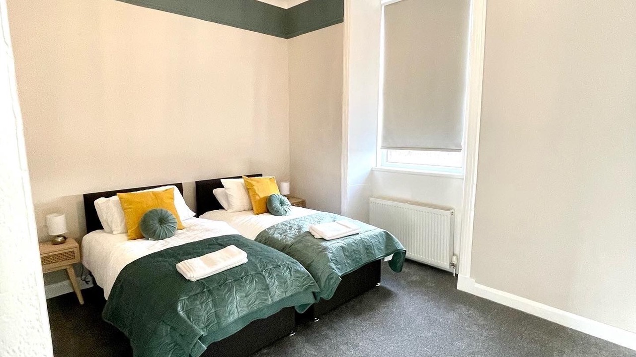 Photo of Others in Alexandria