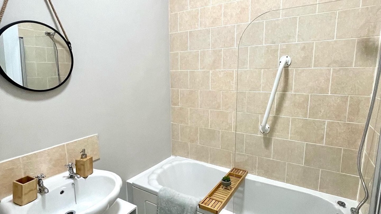 Photo of Bathroom in Alexandria