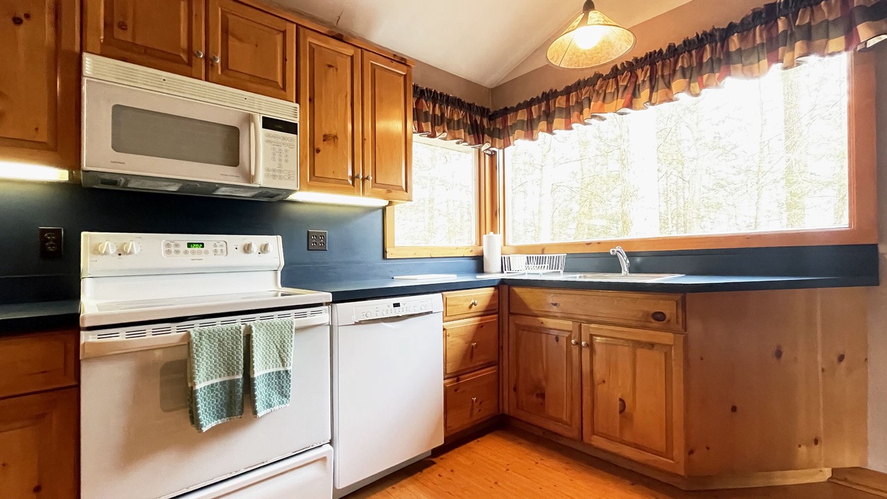 Photo of Kitchen in Reeders
