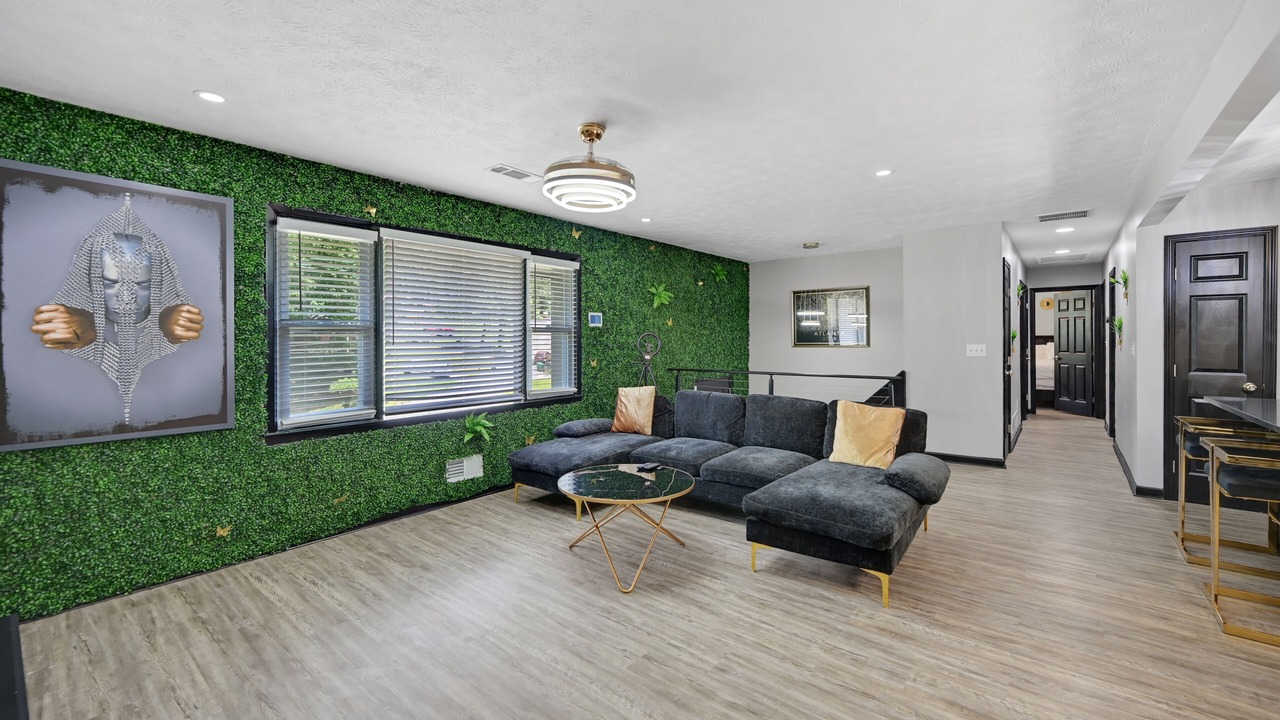 Photo of Others in Ellenwood