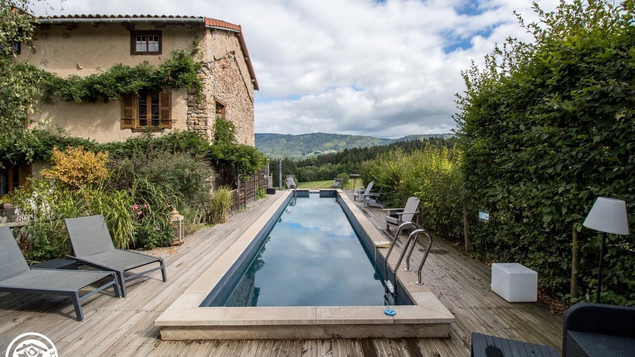 Photo of Outdoor in Dore-lʼEglise