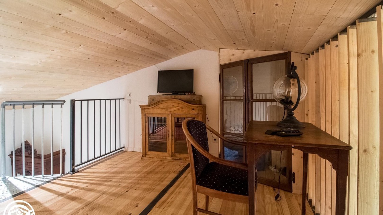 Photo of Others in Dore-lʼEglise