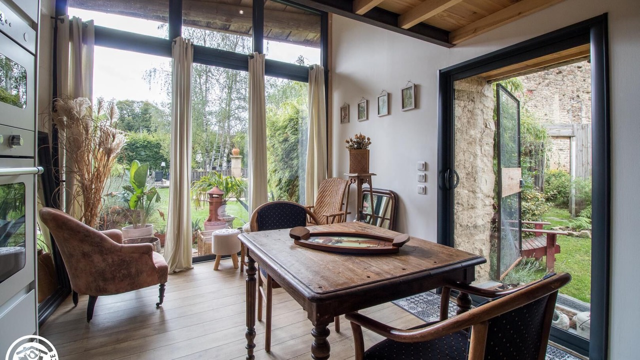 Photo of Others in Dore-lʼEglise