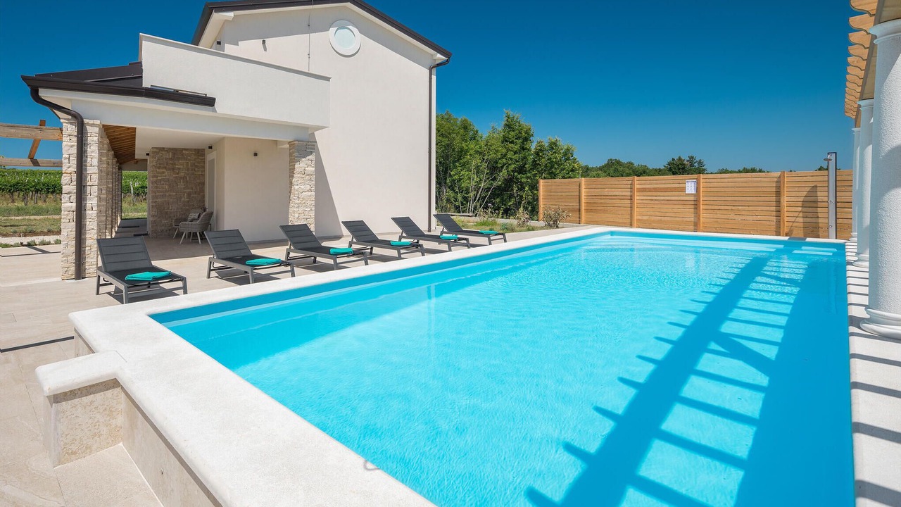 Photo of Outdoor in Kastel