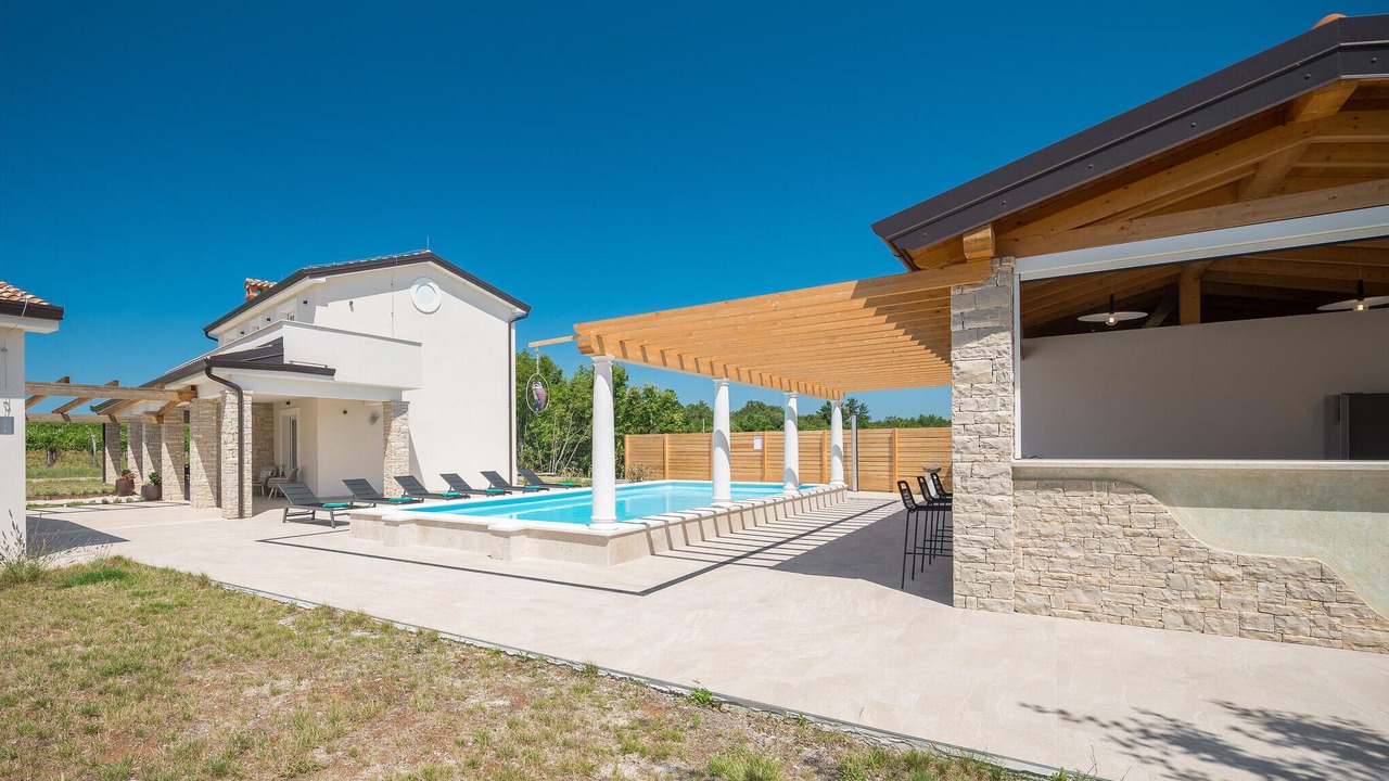 Photo of Outdoor in Kastel