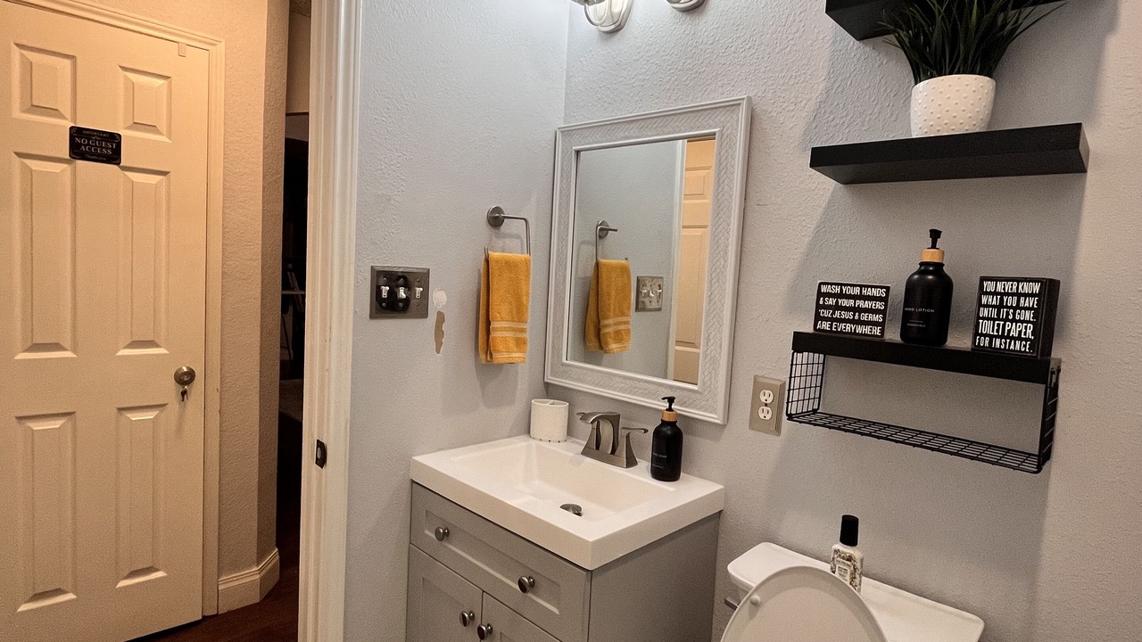 Photo of Bathroom in South Arlington