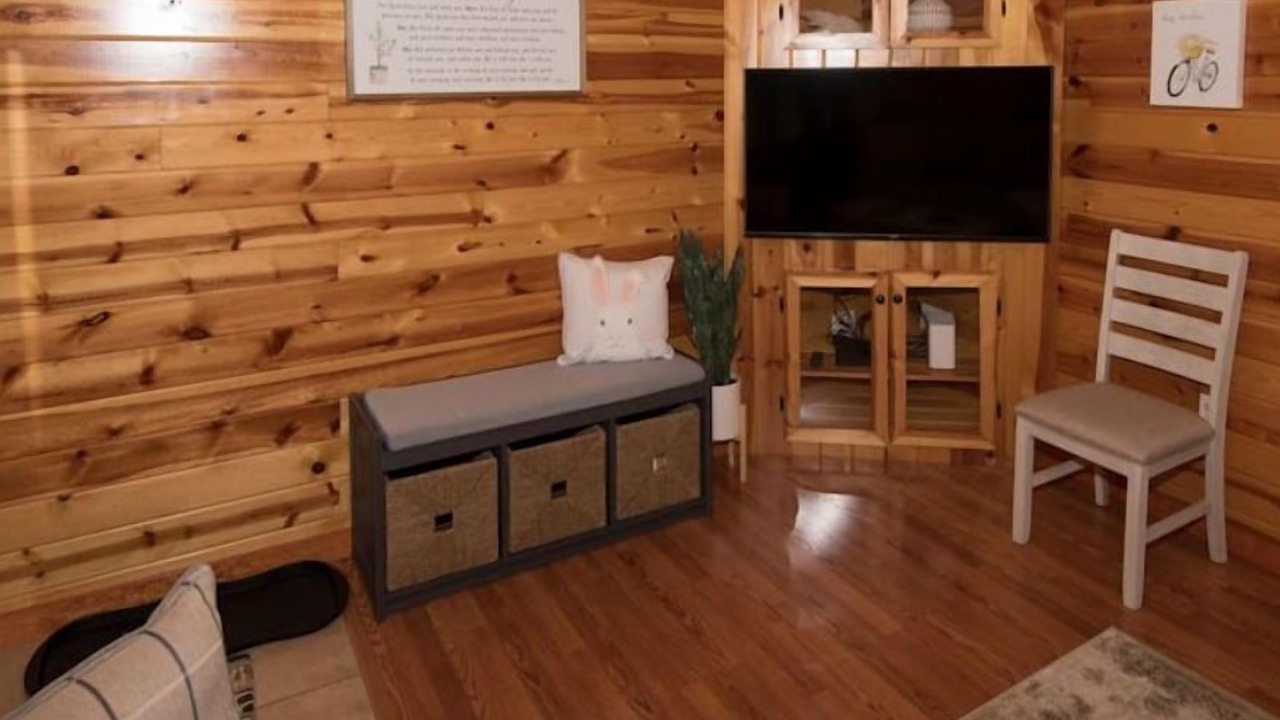 Photo of Livingroom in Historic Downtown Bedford