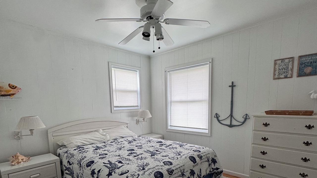 Photo of Bedroom in South Bethany Harbor