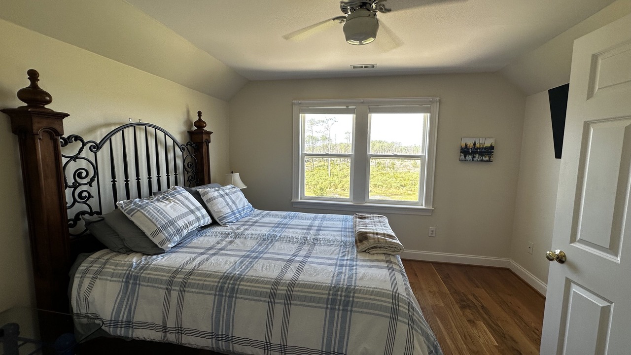 Photo of Bedroom in Smyrna