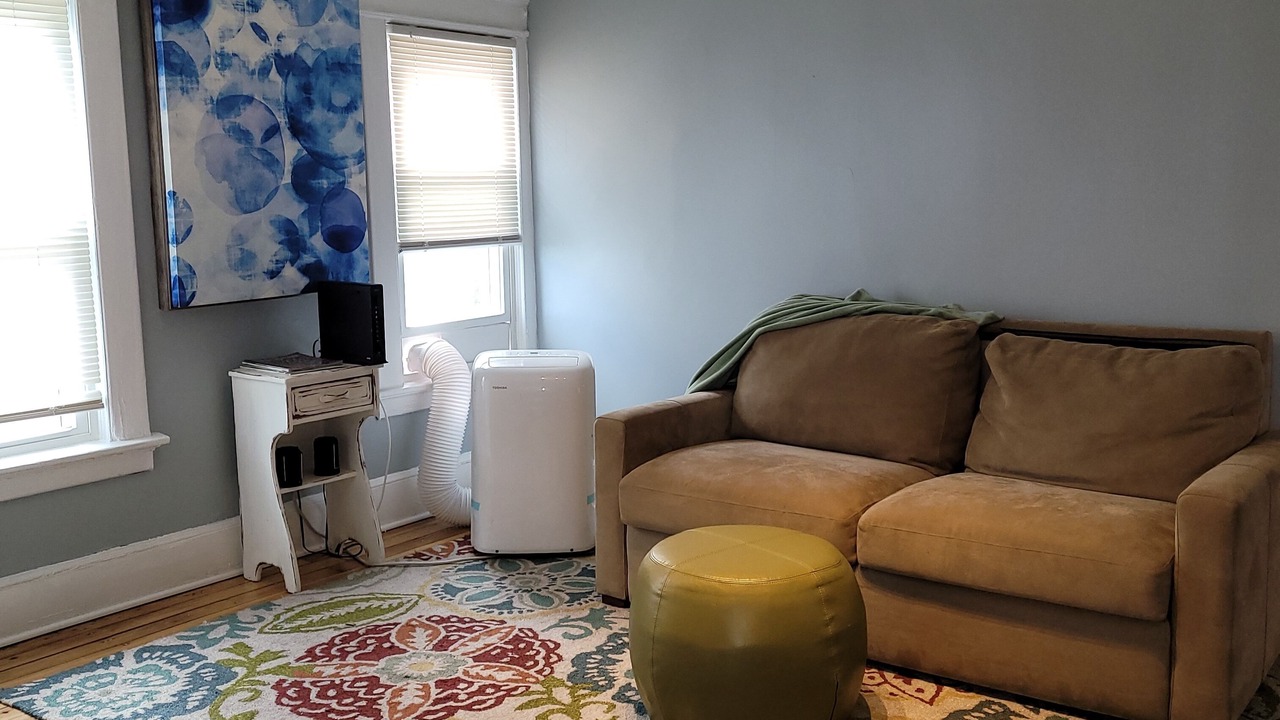 Photo of Livingroom in West Haven