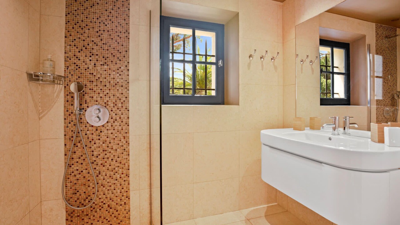 Photo of Bathroom in Ramatuelle