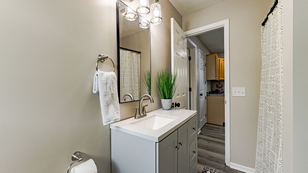 Photo of Bathroom in Lansing
