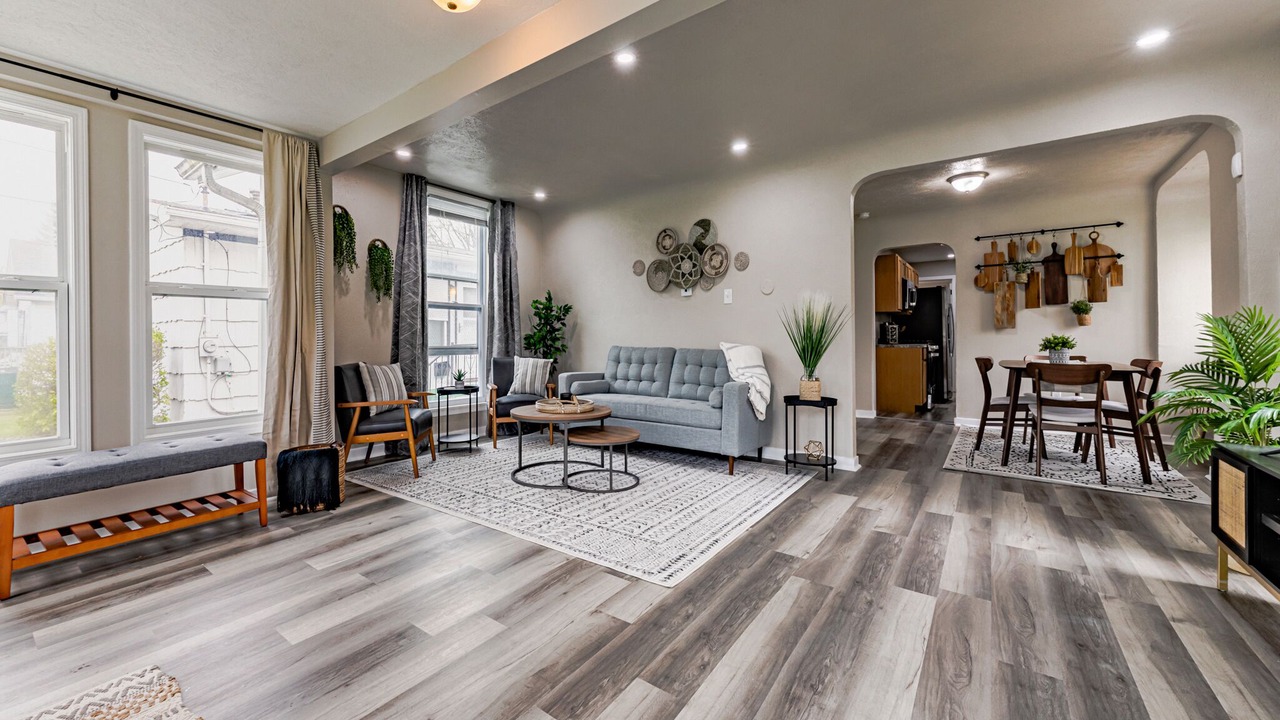Photo of Bedroom in Lansing