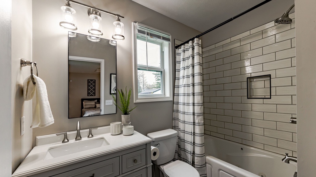 Photo of Bathroom in Lansing