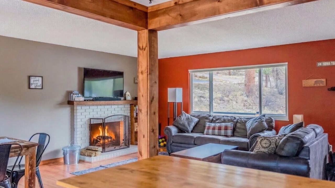 Photo of Livingroom in Carriage Hills