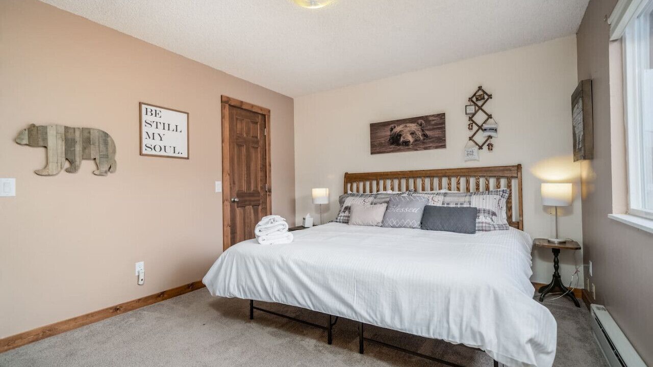 Photo of Bedroom in Carriage Hills