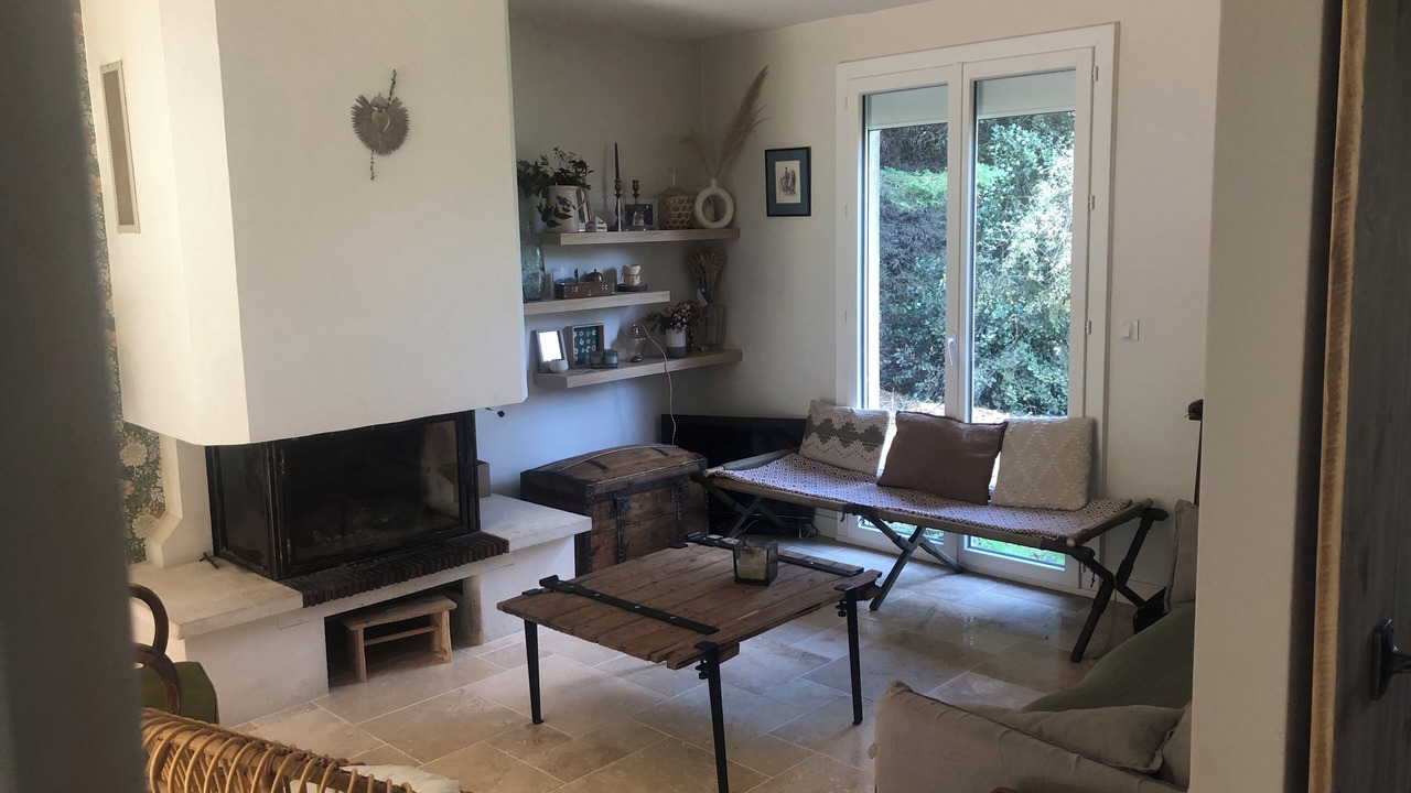 Photo of Livingroom in Poigny la Foret