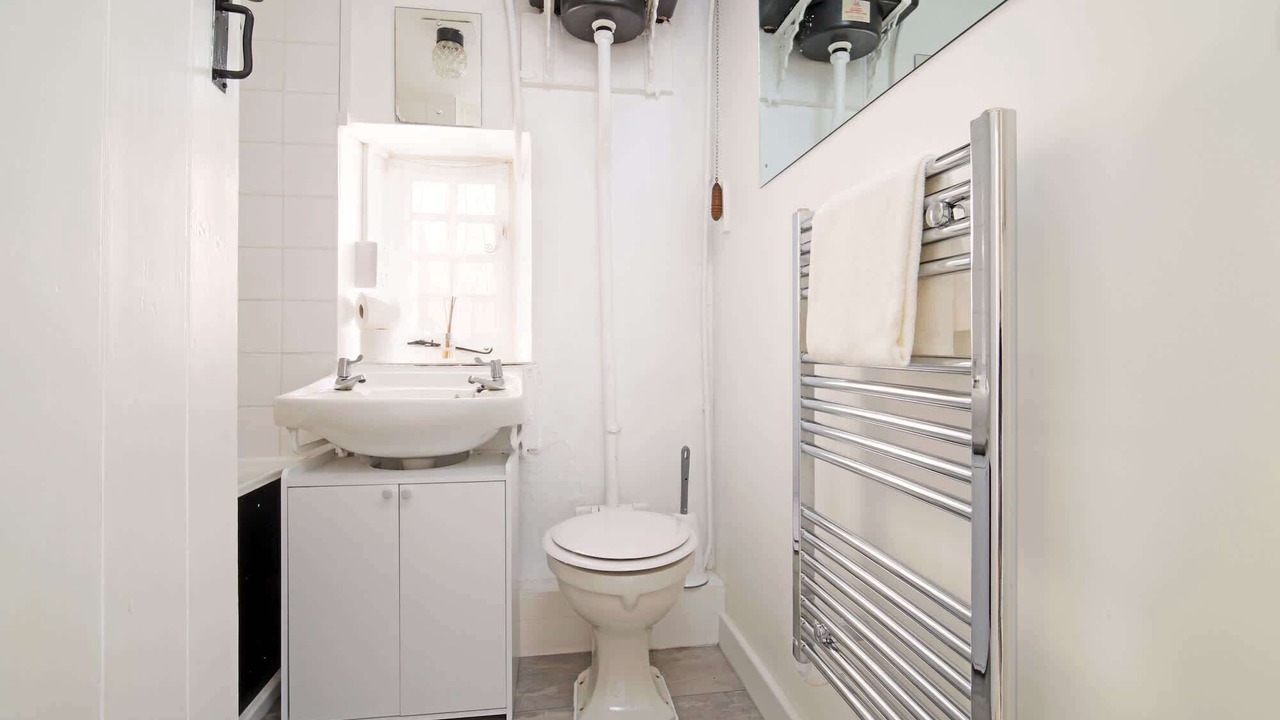 Photo of Bathroom in Nether Stowey