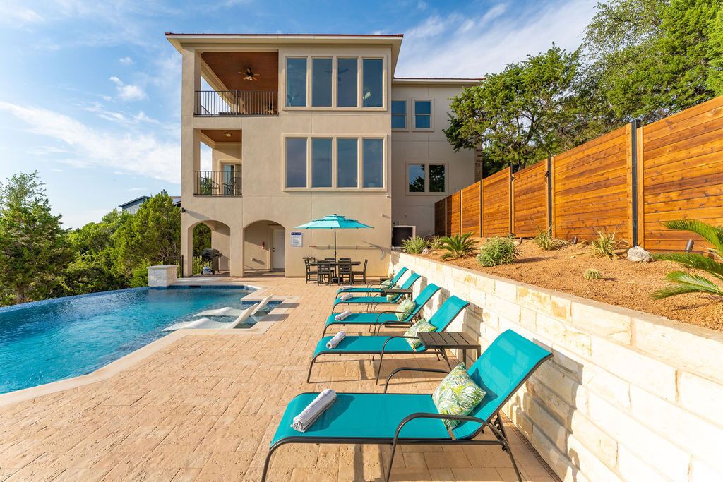 Photo of Outdoor in Northshore On Lake Travis