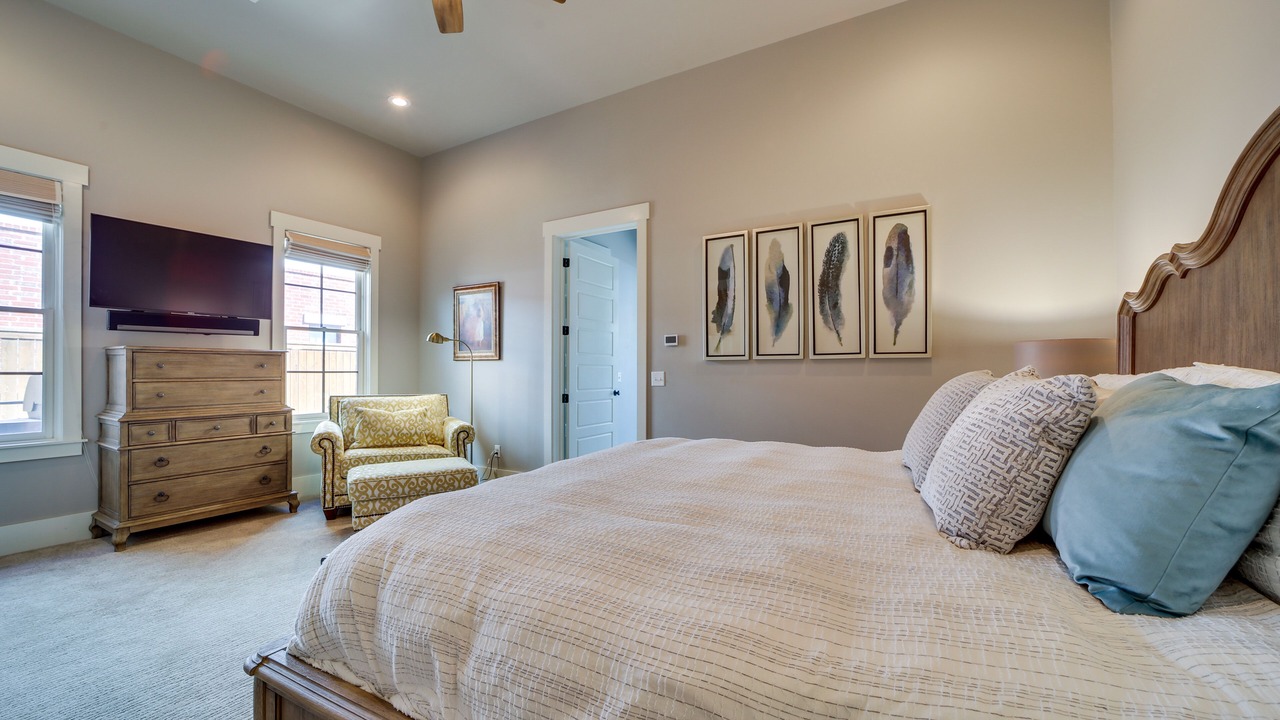 Photo of Bedroom in Eufaula