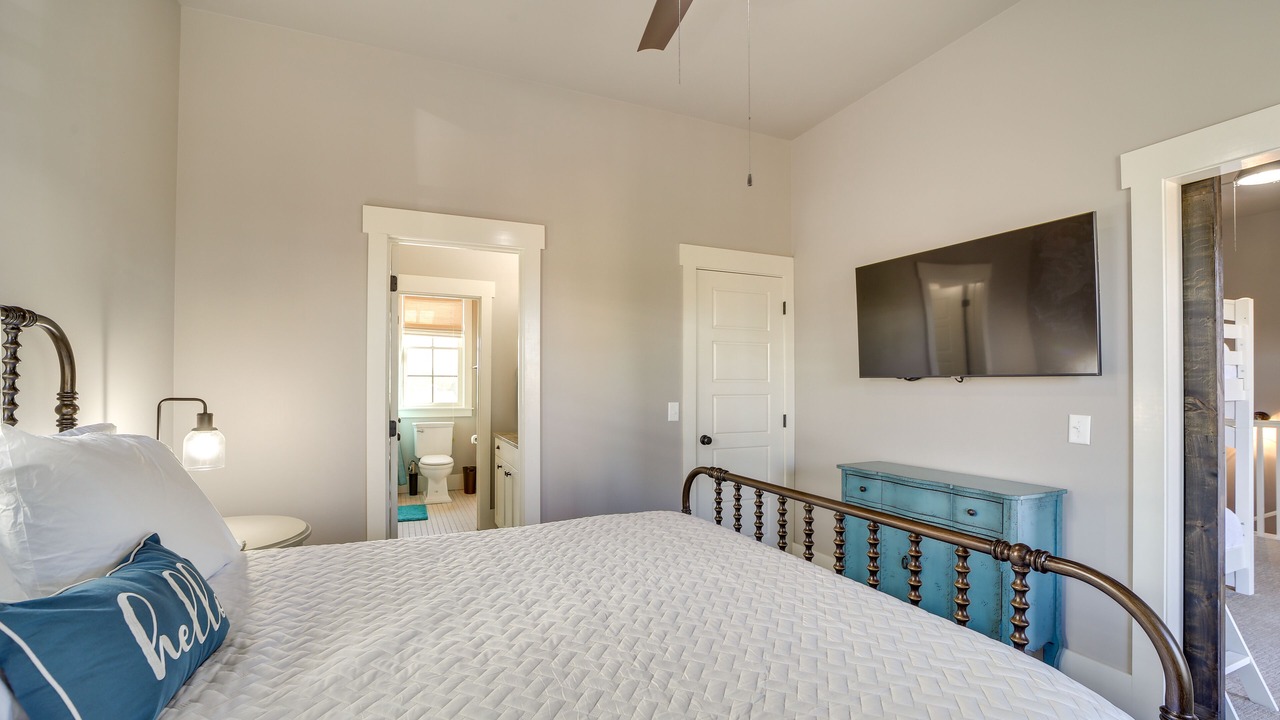 Photo of Bedroom in Eufaula