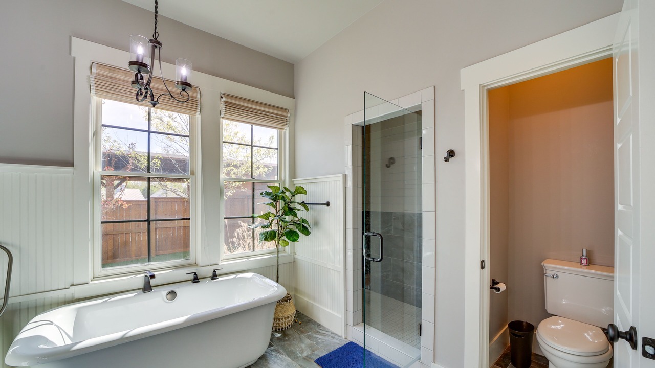 Photo of Bathroom in Eufaula