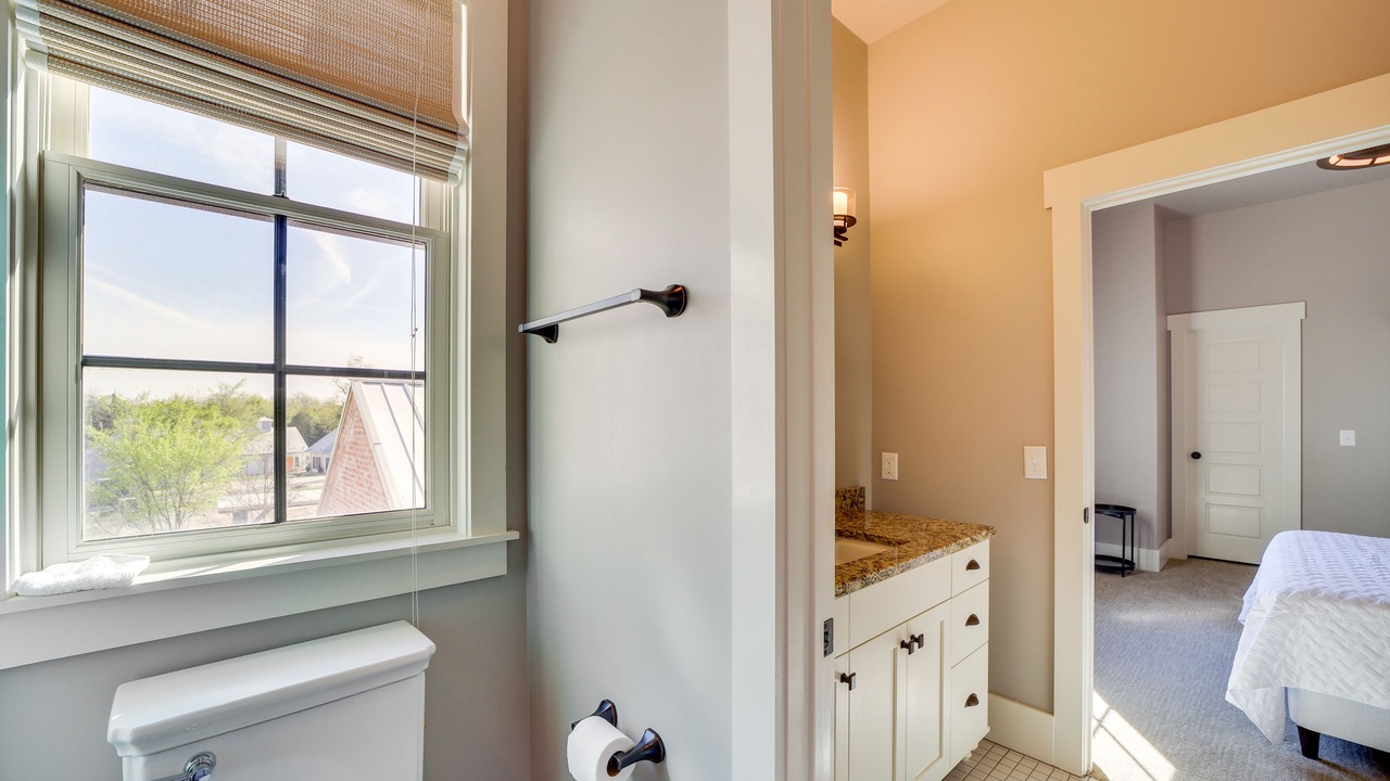 Photo of Bathroom in Eufaula