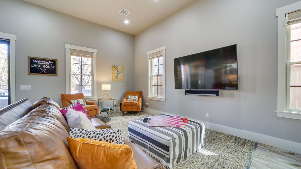Photo of Livingroom in Eufaula