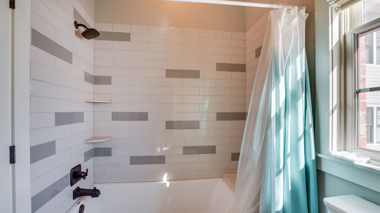 Photo of Bathroom in Eufaula