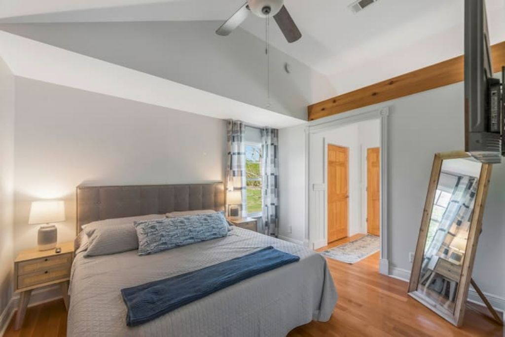 Photo of Bedroom in New Iberia