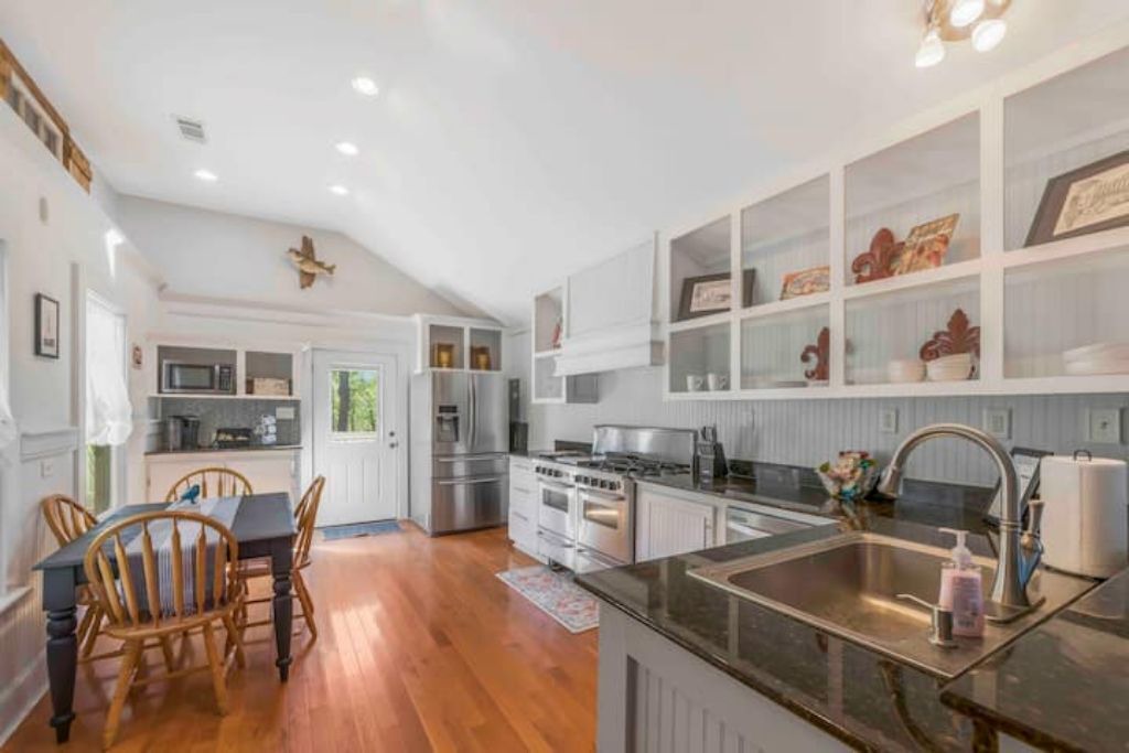 Photo of Kitchen in New Iberia