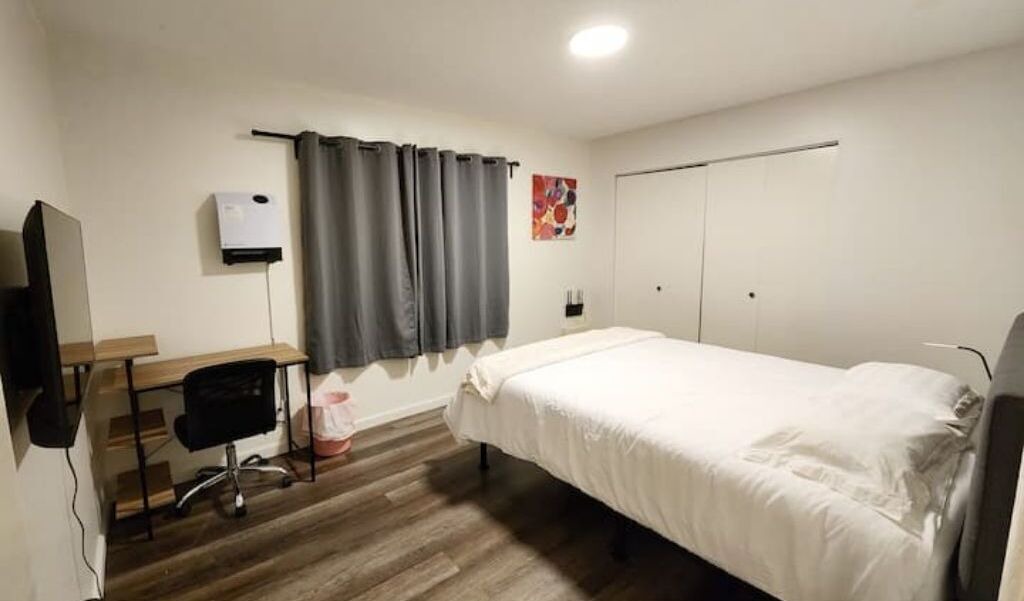 Photo of Bedroom in East Hemet