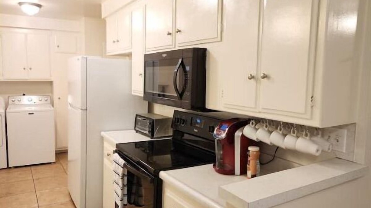 Photo of Kitchen in East Hemet