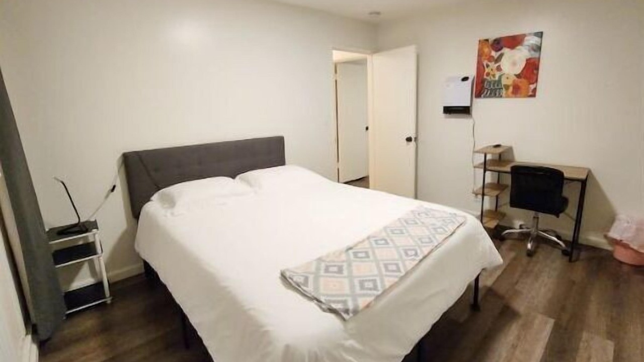 Photo of Bedroom in East Hemet