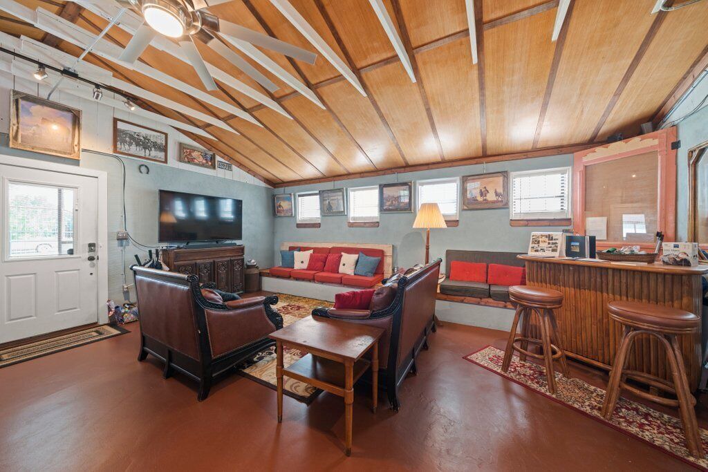 Photo of Livingroom in Martindale