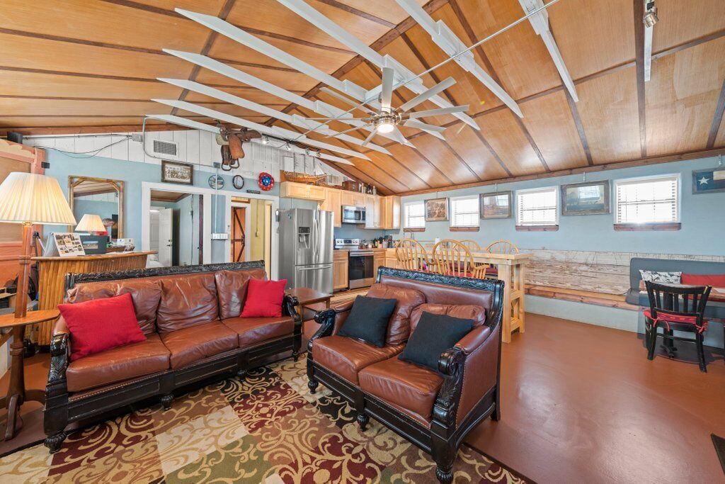 Photo of Livingroom in Martindale