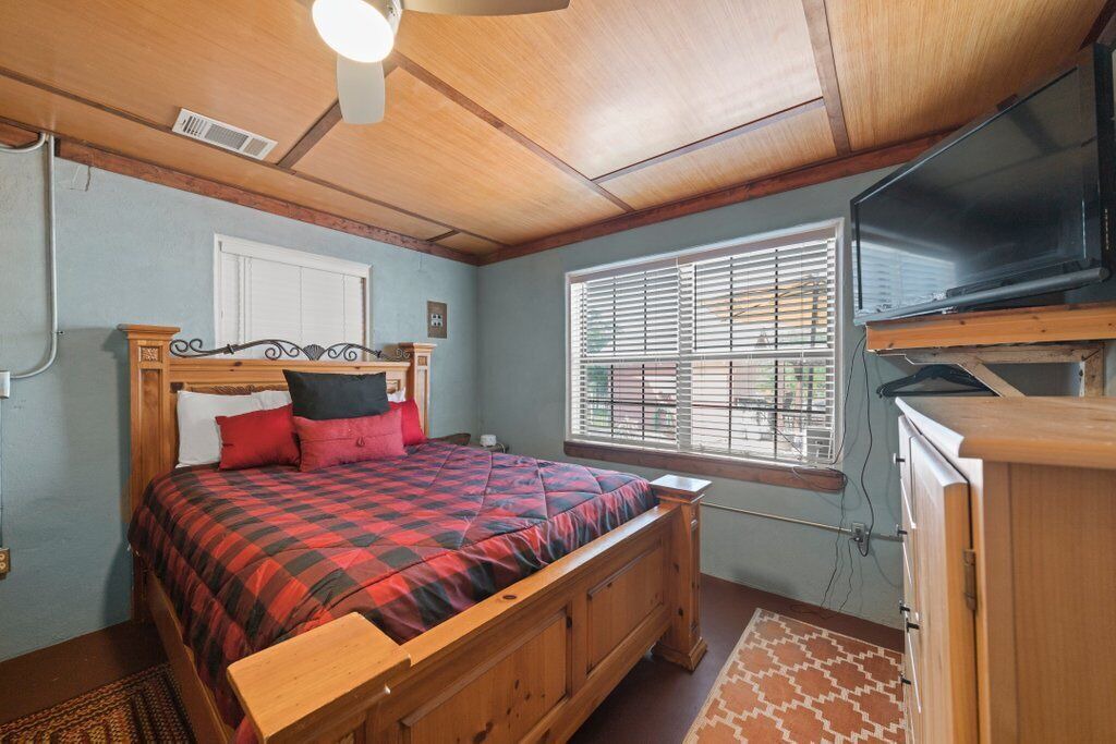 Photo of Bedroom in Martindale
