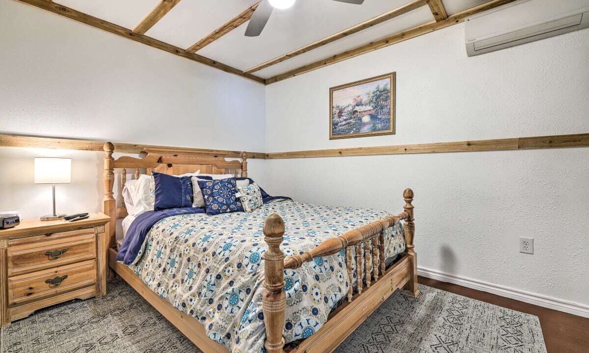 Photo of Bedroom in Martindale