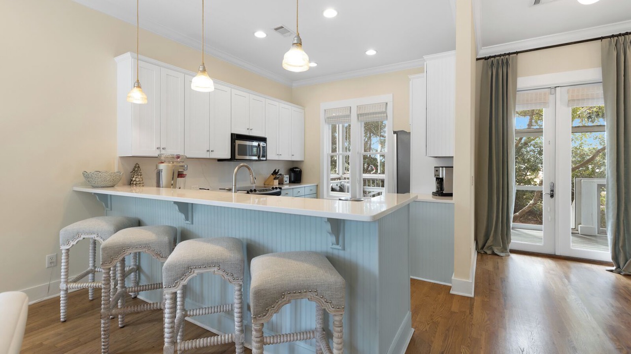 Photo of Kitchen in White's Gulfview