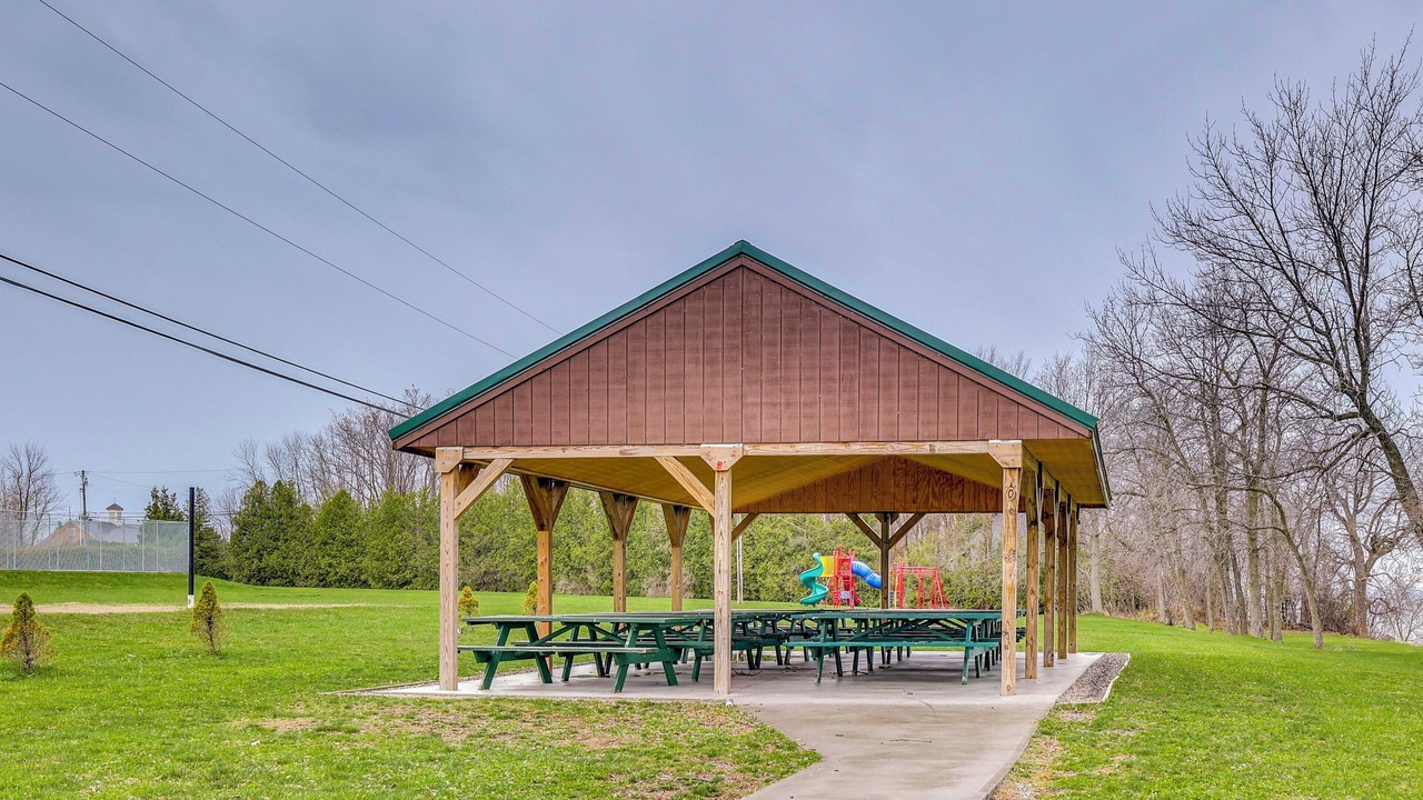 Photo of Others in Swanton