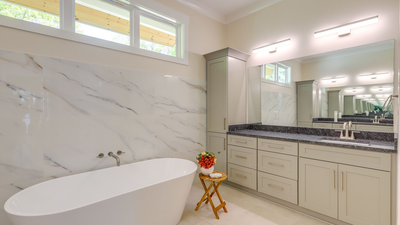 Photo of Bathroom in Milledgeville